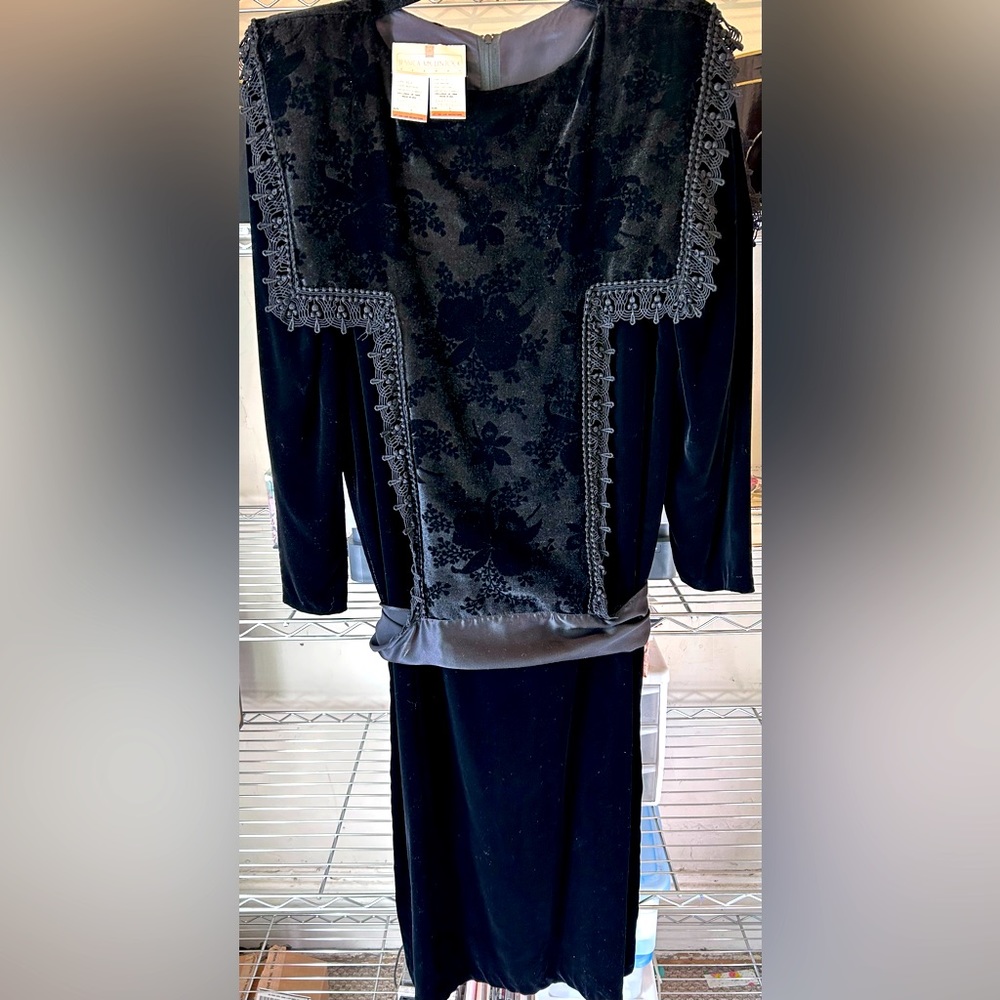 Gunne Sax Jessica McClintock Black Velvet Drop Waist Dress Size 6